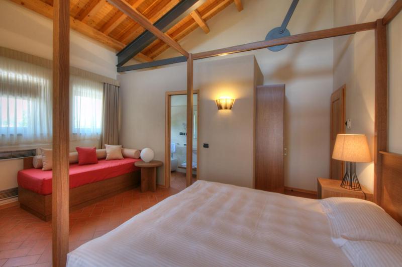 Agriturismo Colombarino Βίλα Ντεζεντσάνο ντελ Γκάρντα Δωμάτιο φωτογραφία