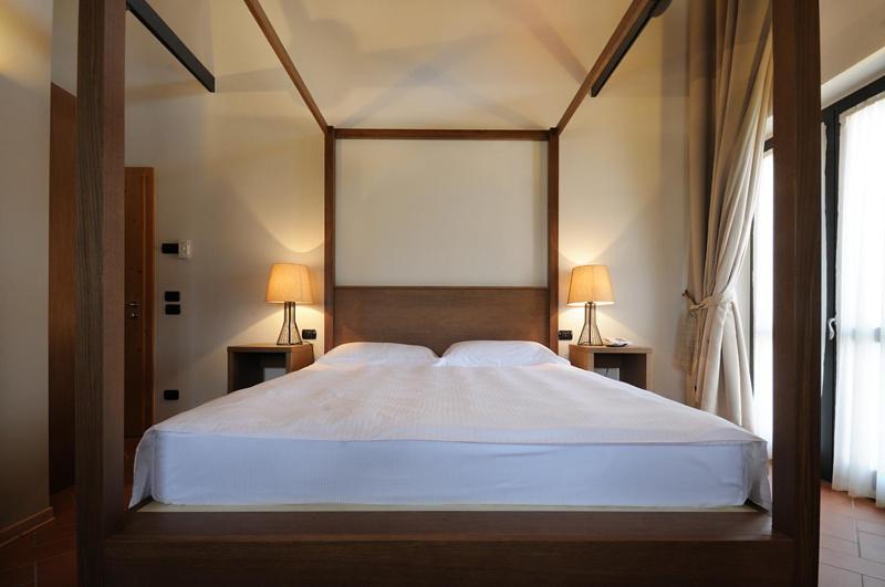 Agriturismo Colombarino Βίλα Ντεζεντσάνο ντελ Γκάρντα Δωμάτιο φωτογραφία